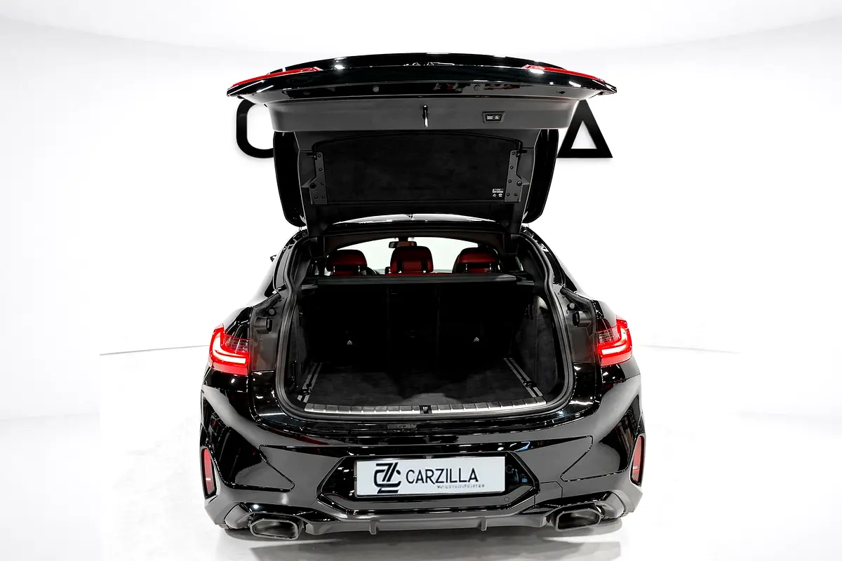 BMW X4 xDrive30i M Sport 2023 - photo 6 - Import Émirats | International Cars