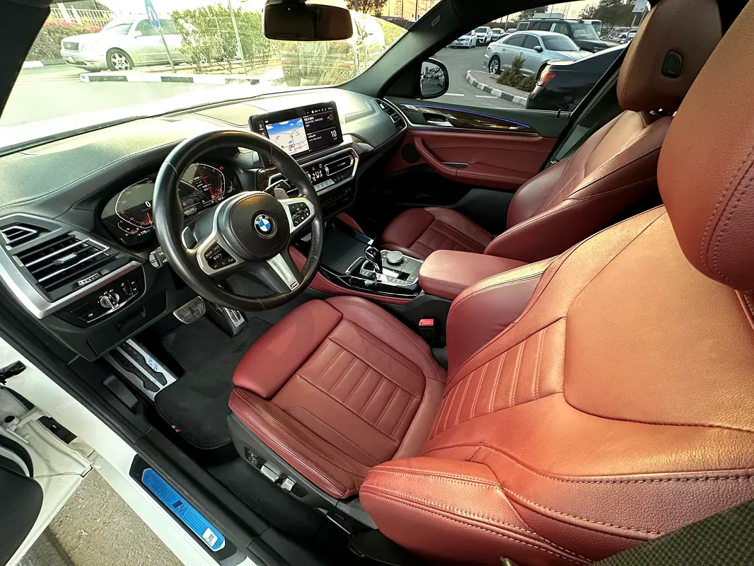 BMW X4 xDrive30i M Sport 2022 - photo 8 - Import Émirats | International Cars