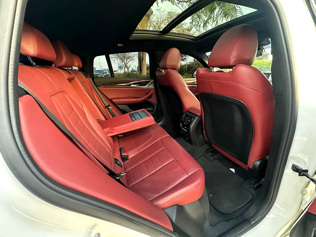 BMW X4 xDrive30i M Sport 2022 - photo 9 - Import Émirats | International Cars