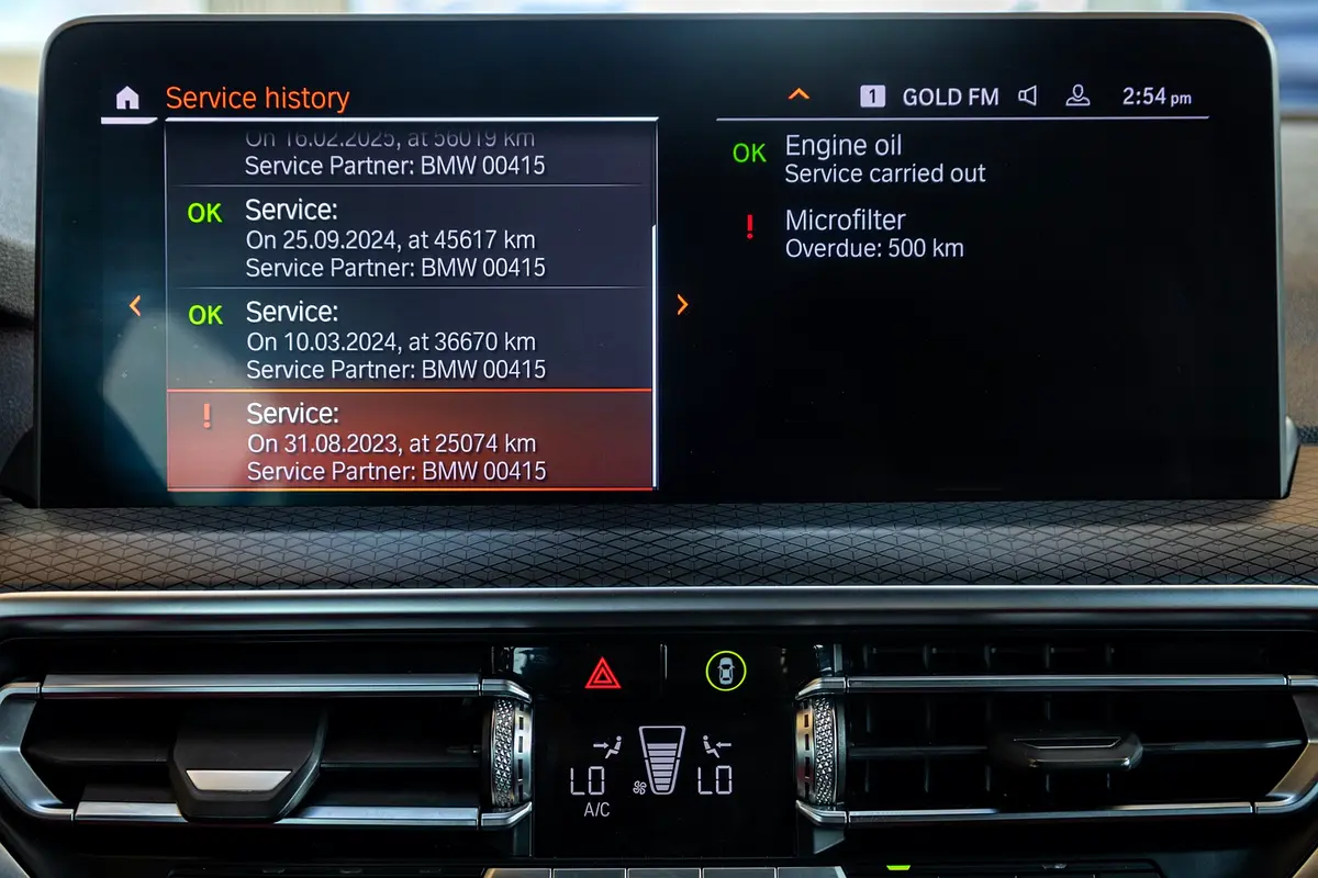 BMW X4 xDrive30i M Sport 2022 - photo 11 - Import Émirats | International Cars