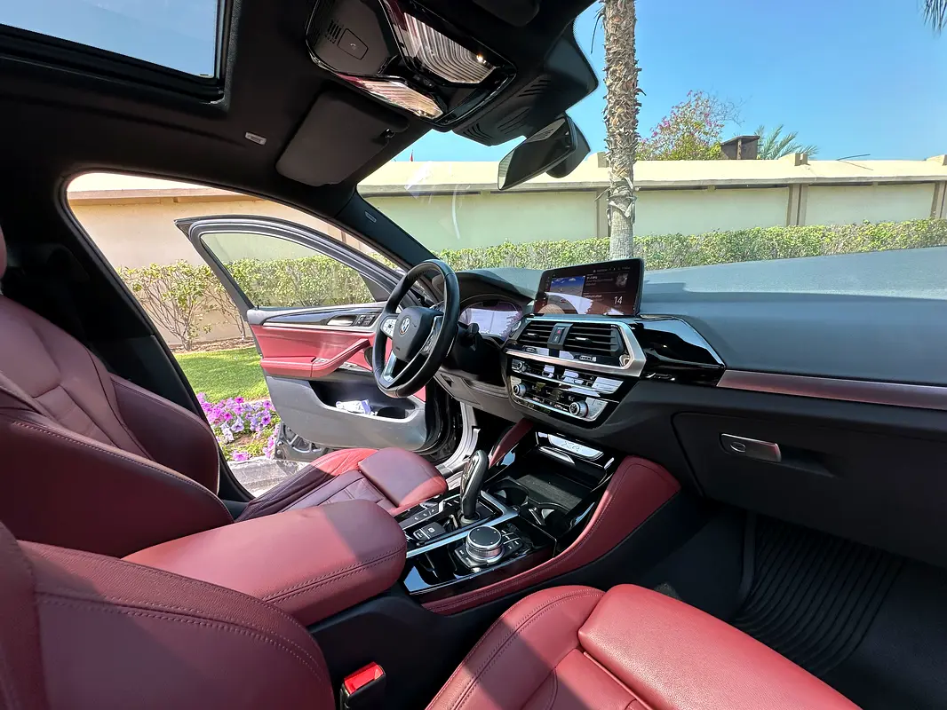 BMW X4 xDrive 30i 2021 - photo 10 - Import Émirats | International Cars