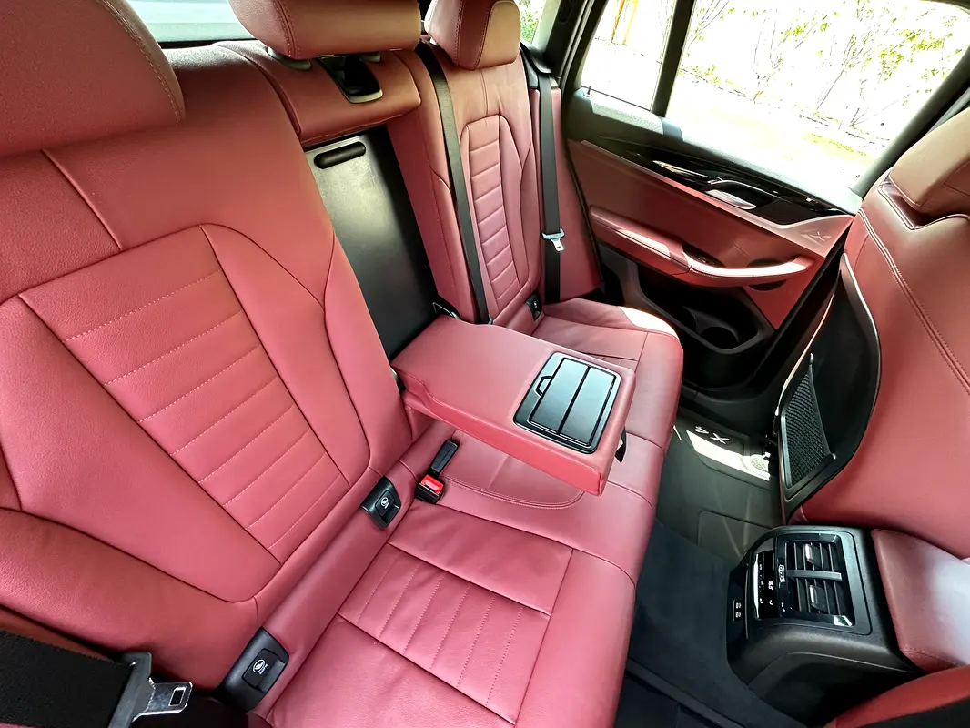 BMW X4 xDrive 30i 2021 - photo 12 - Import Émirats | International Cars