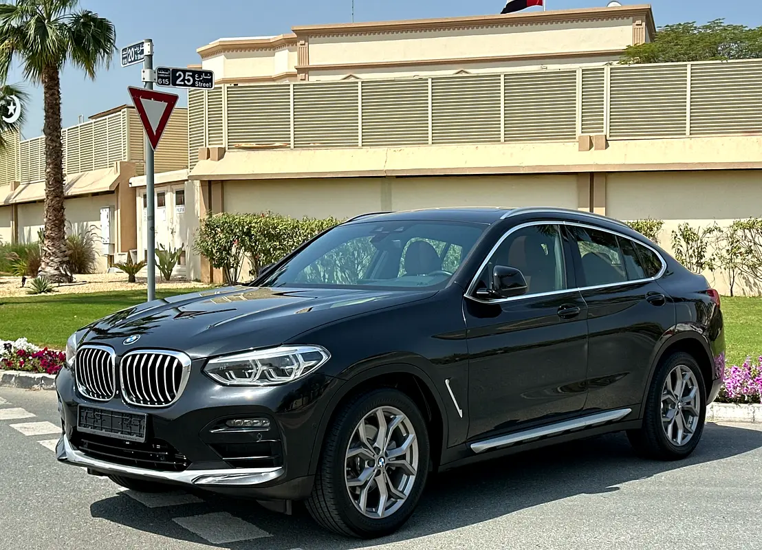 BMW X4 xDrive 30i 2021 - photo 2 - Import Émirats | International Cars