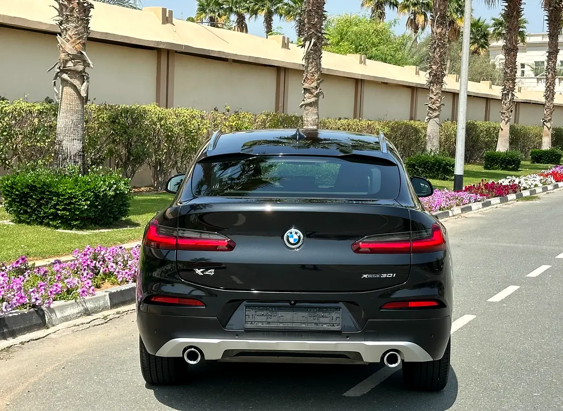 BMW X4 xDrive 30i 2021 - photo 3 - Import Émirats | International Cars