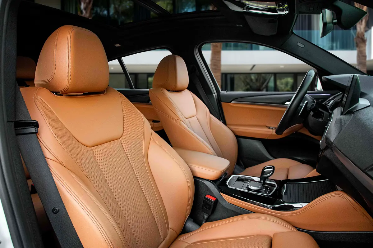 BMW X4 xDrive30i M Sport 2022 - photo 11 - Import Émirats | International Cars