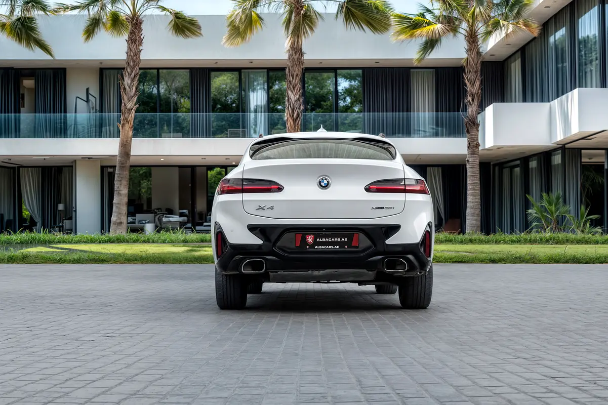 BMW X4 xDrive30i M Sport 2022 - photo 5 - Import Émirats | International Cars