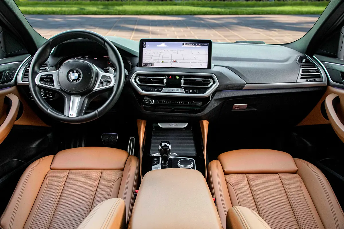 BMW X4 xDrive30i M Sport 2022 - photo 8 - Import Émirats | International Cars