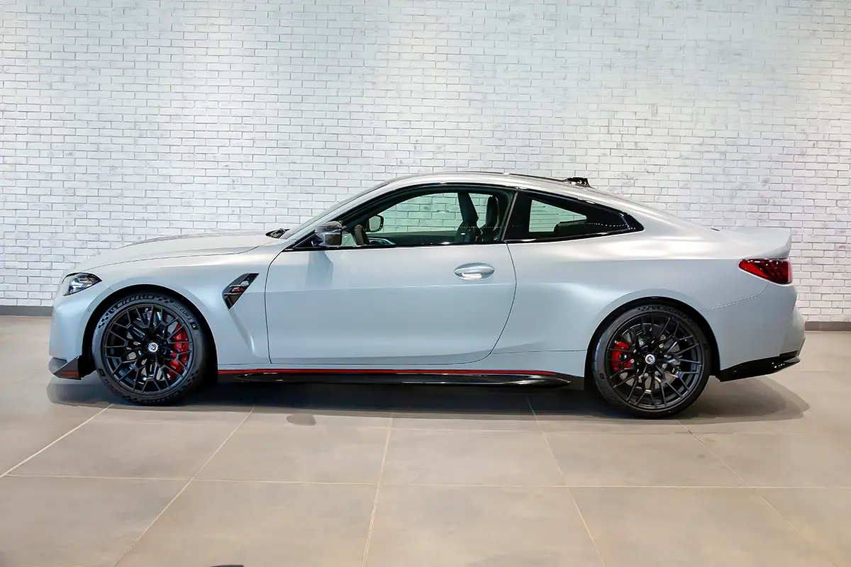 BMW M4 Other 2023 - photo 2 - Import Émirats | International Cars