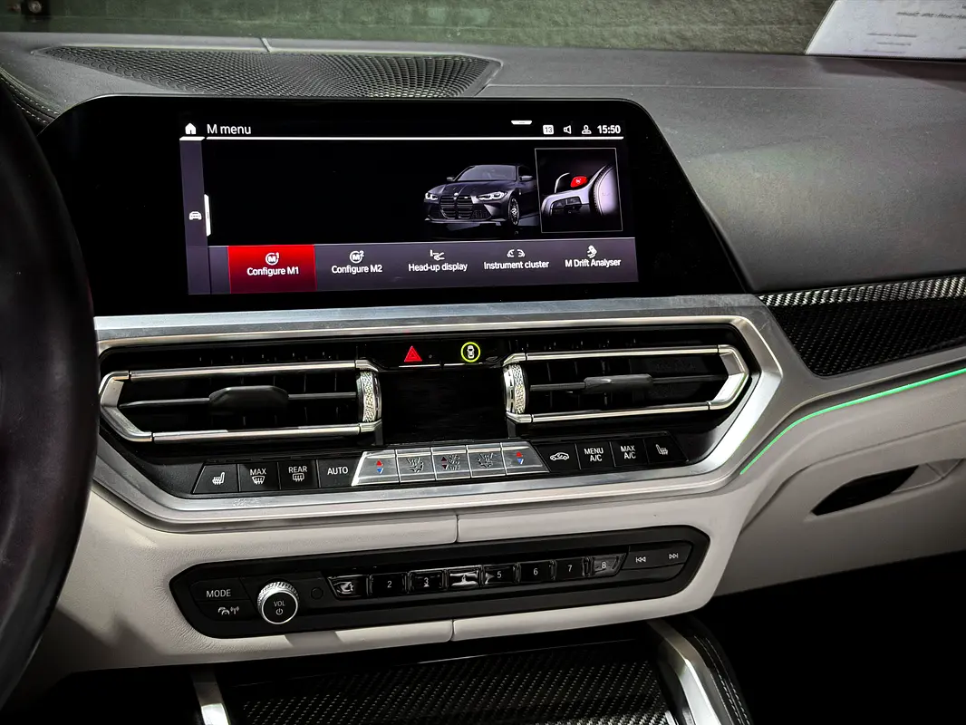 BMW M4 Convertible 2023 - photo 9 - Import Émirats | International Cars