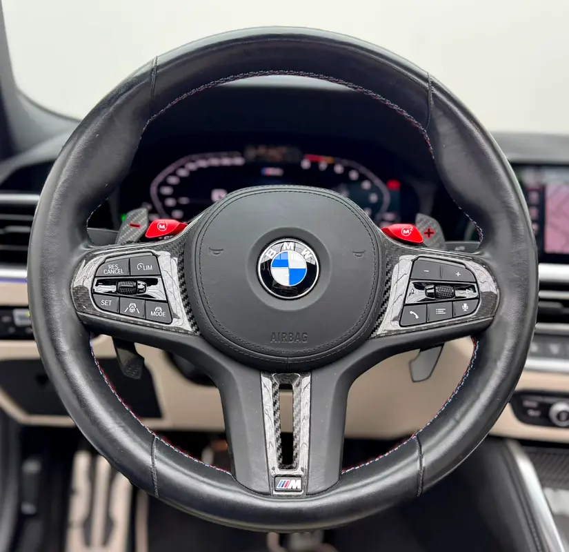 BMW M4 Competition xDrive M-Kit 2022 - photo 8 - Import Émirats | International Cars