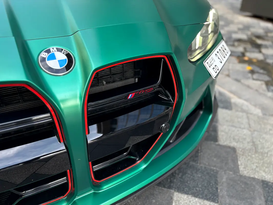 BMW M4 Competition xDrive M-Kit 2025 - photo 3 - Import Émirats | International Cars