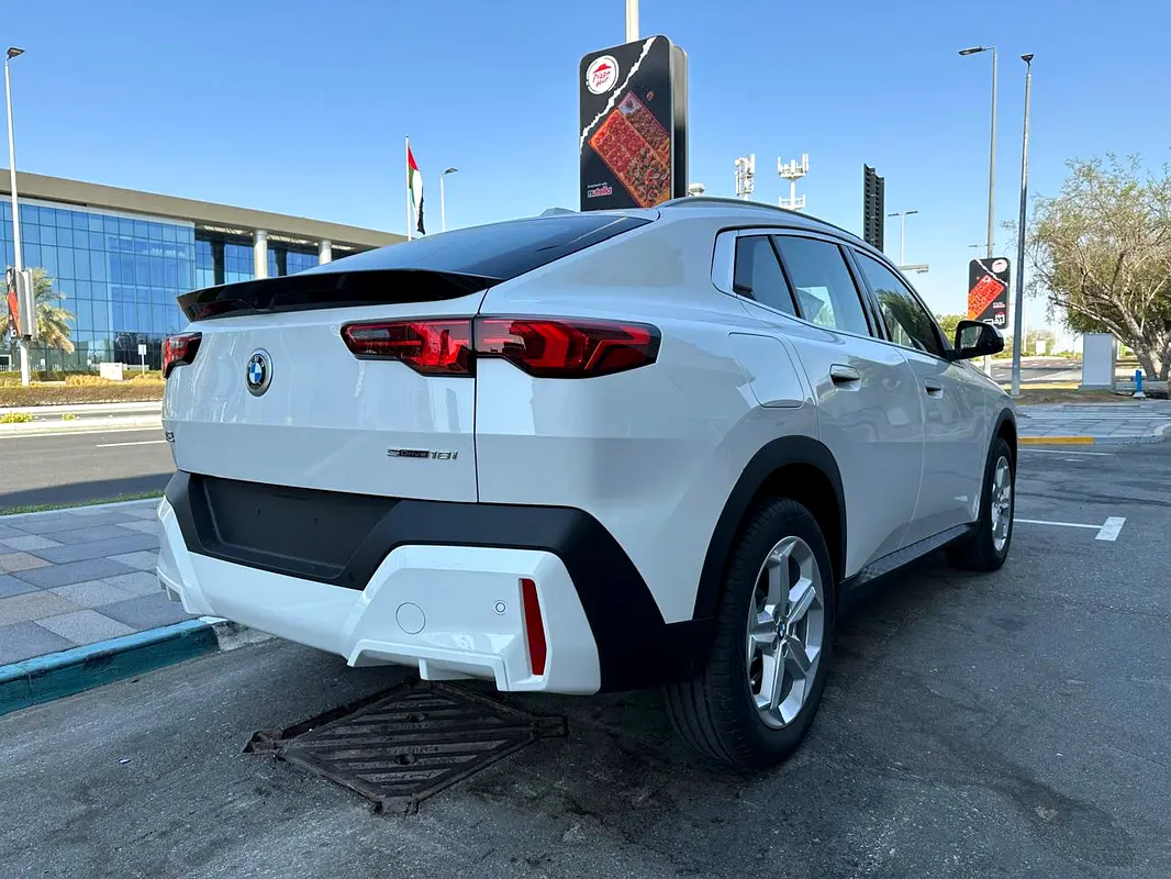 BMW X2 sDrive 18i 2026 - photo 6 - Import Émirats | International Cars