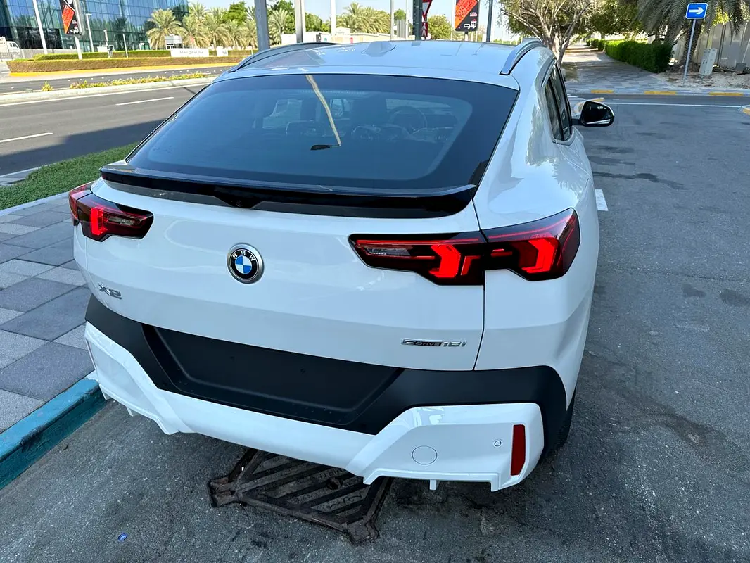 BMW X2 sDrive 18i 2026 - photo 7 - Import Émirats | International Cars