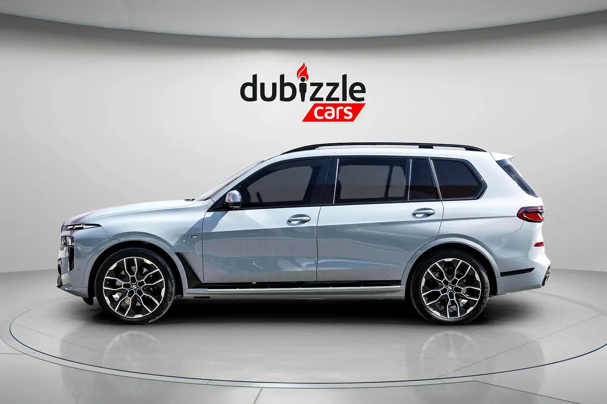 BMW X7 xDrive40i 2024 - photo 5 - Import Émirats | International Cars
