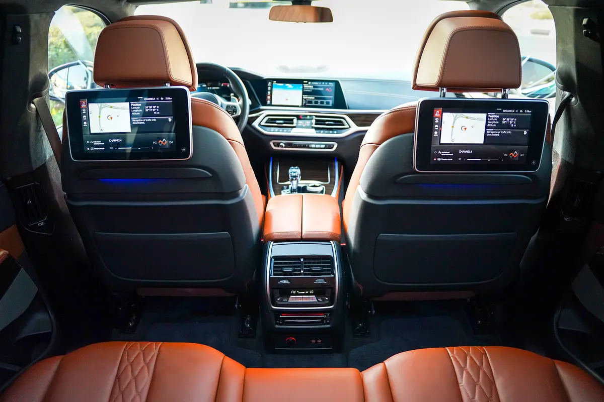 BMW X7 M50i M Sport 2021 - photo 11 - Import Émirats | International Cars