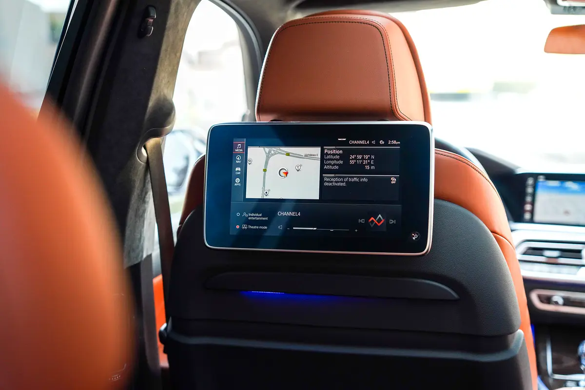 BMW X7 M50i M Sport 2021 - photo 5 - Import Émirats | International Cars