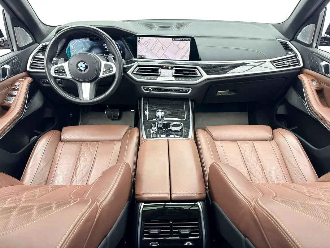 BMW X7 xDrive40i 2022 - photo 10 - Import Émirats | International Cars