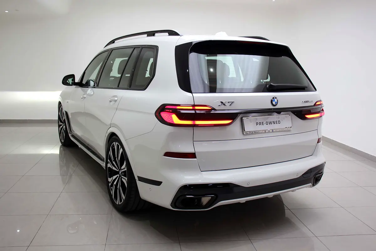 BMW X7 xDrive40i M Sport 2026 - photo 3 - Import Émirats | International Cars