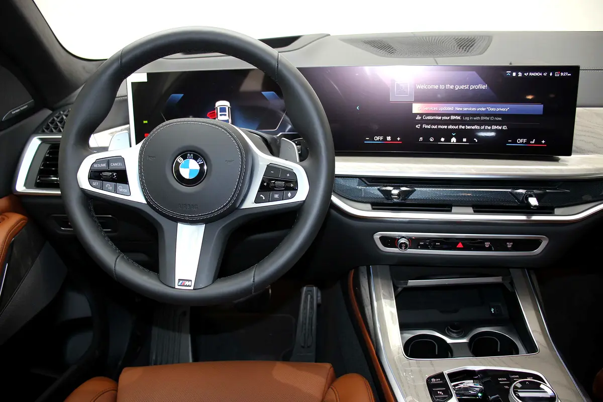 BMW X7 xDrive40i M Sport 2026 - photo 7 - Import Émirats | International Cars