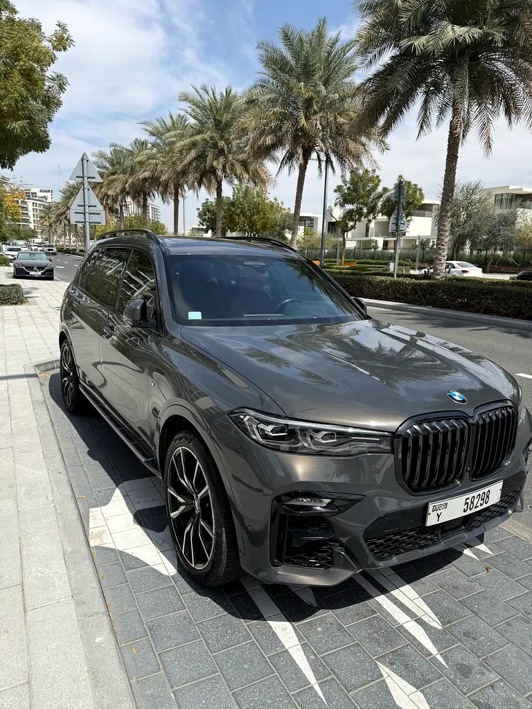 BMW X7 40i M Sport 2022 - photo 2 - Import Émirats | International Cars