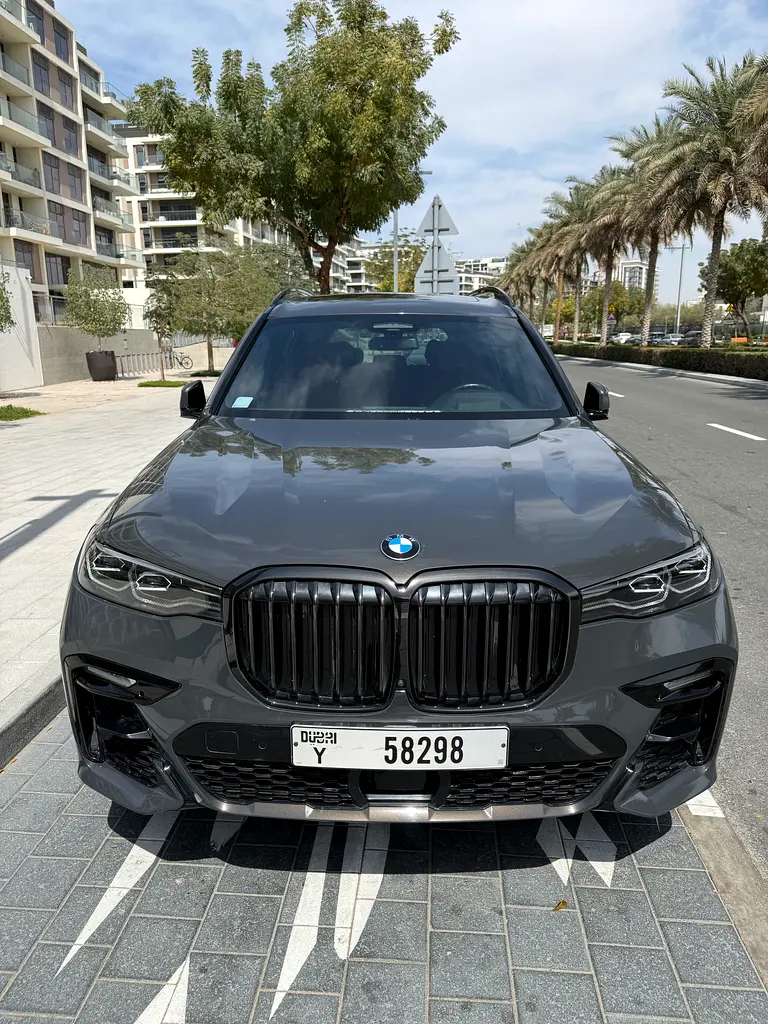 BMW X7 40i M Sport 2022 - photo 3 - Import Émirats | International Cars