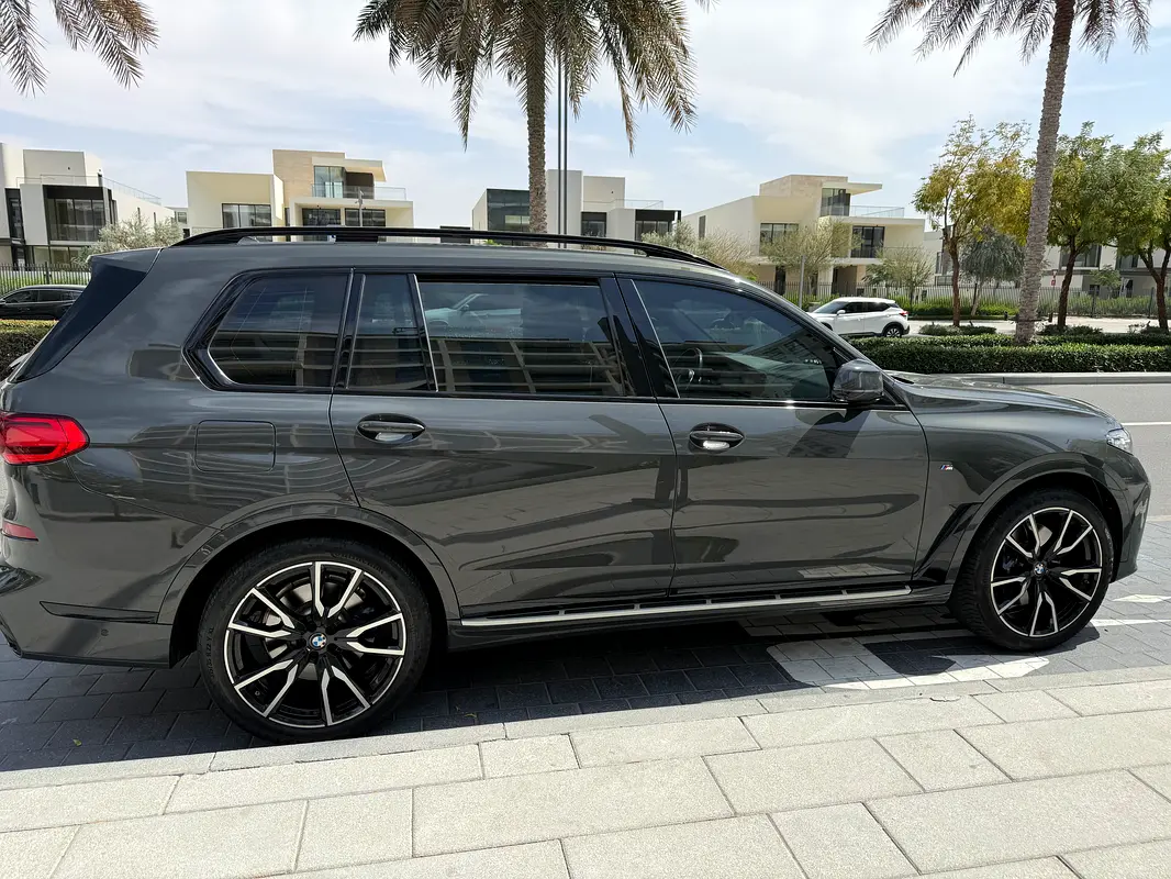 BMW X7 40i M Sport 2022 - photo 6 - Import Émirats | International Cars