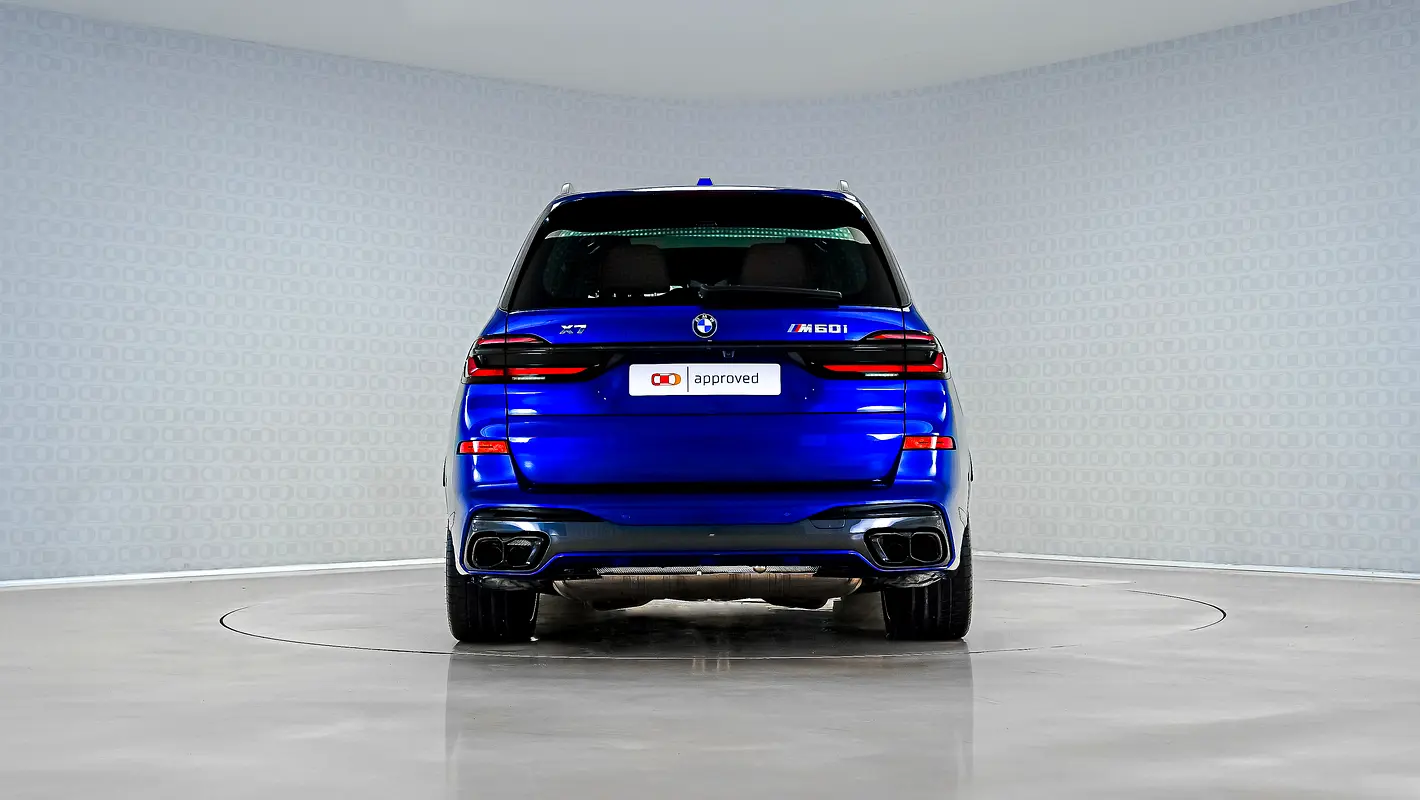 BMW X7 M60i 2025 - photo 10 - Import Émirats | International Cars