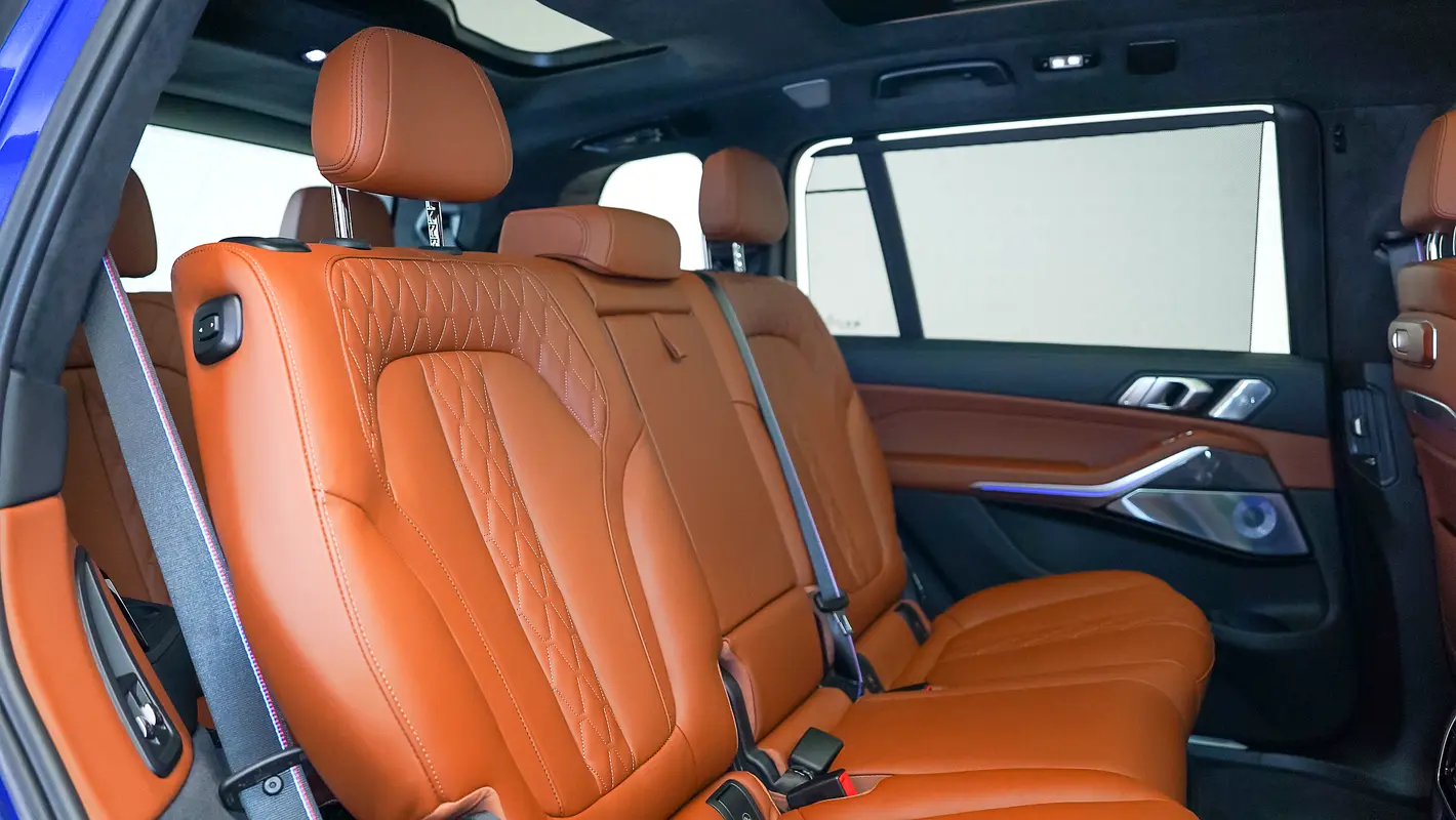 BMW X7 M60i 2025 - photo 8 - Import Émirats | International Cars