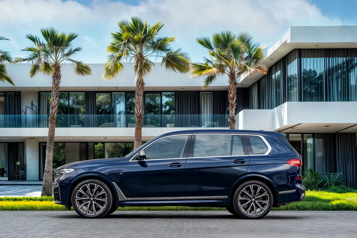 BMW X7 M50i M Sport 2020 - photo 2 - Import Émirats | International Cars
