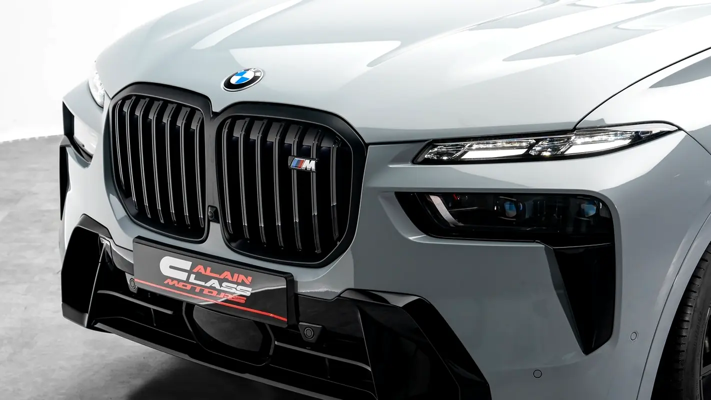 BMW X7 M60i 2025 - photo 5 - Import Émirats | International Cars