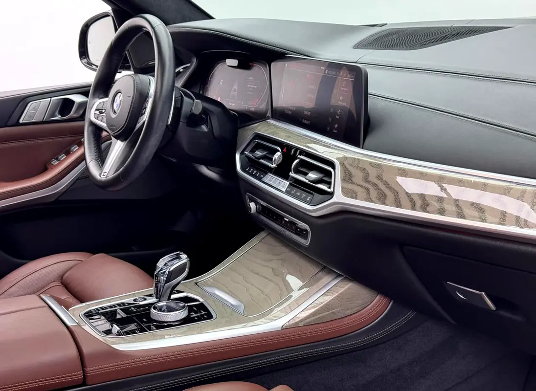 BMW X7 xDrive40i M Sport 2020 - photo 7 - Import Émirats | International Cars