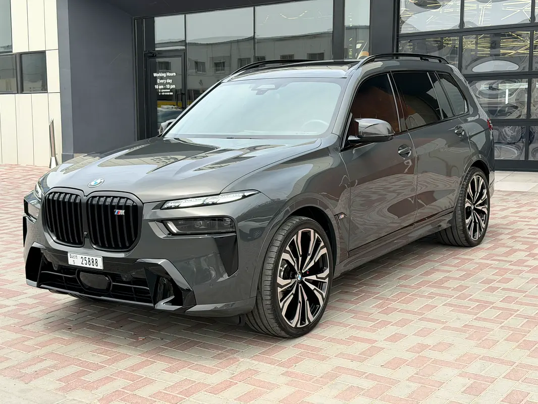 BMW X7 M60i xDrive 2024