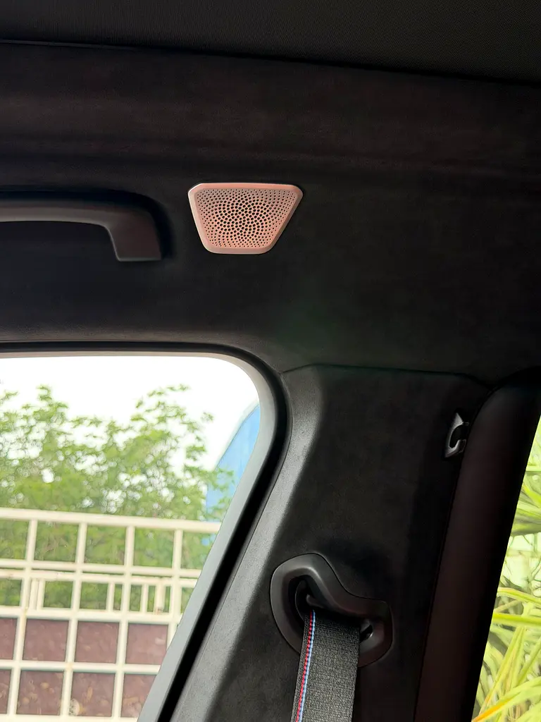 BMW X7 M60i xDrive 2024 - photo 12 - Import Émirats | International Cars