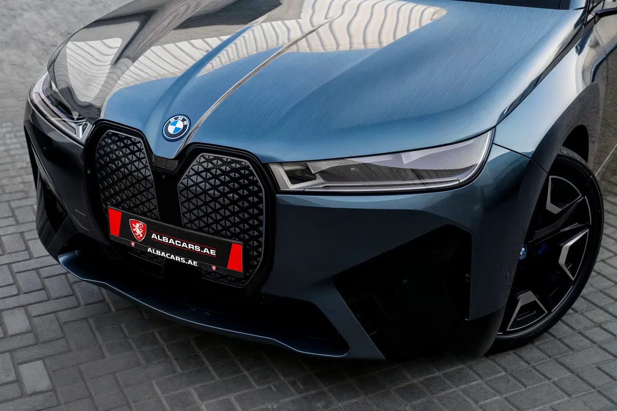 BMW iX xDrive40 2023 - photo 6 - Import Émirats | International Cars