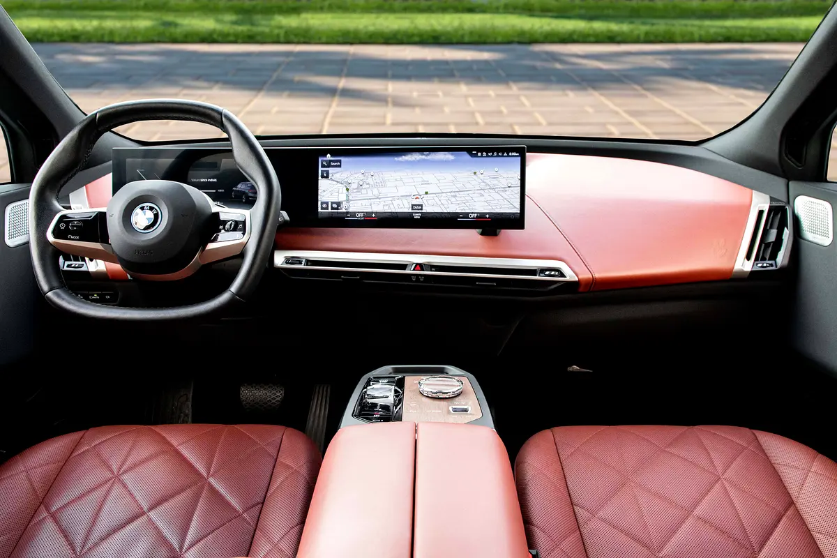 BMW iX xDrive40 2023 - photo 7 - Import Émirats | International Cars