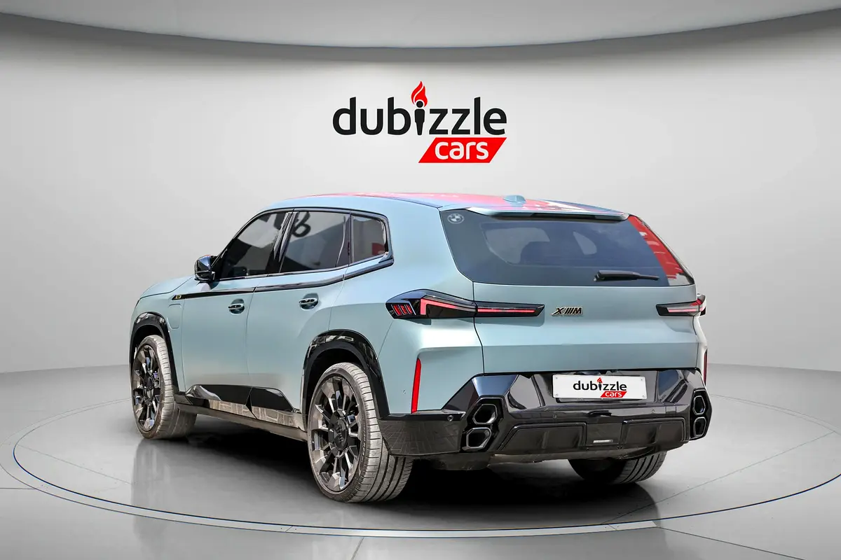 BMW XM 21CS 2023 - photo 8 - Import Émirats | International Cars