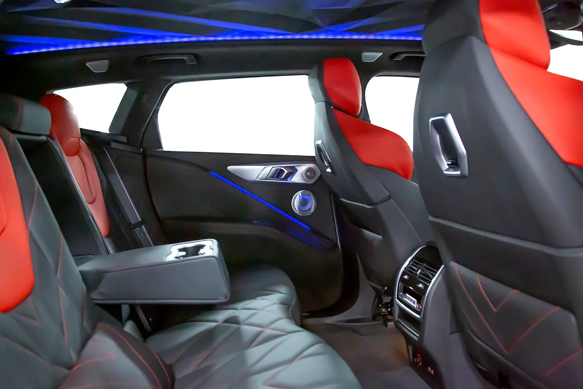 BMW XM XM Label 2024 - photo 6 - Import Émirats | International Cars