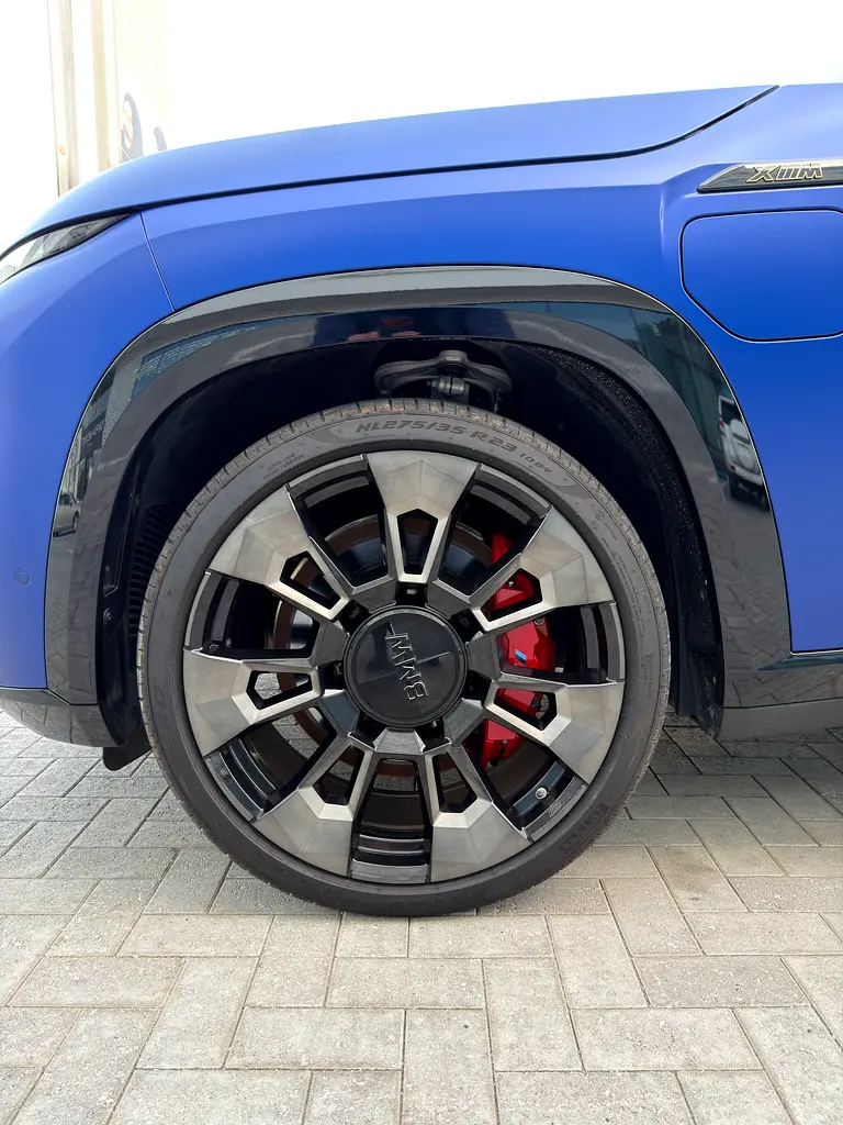 BMW XM 2024 - photo 6 - Import Émirats | International Cars