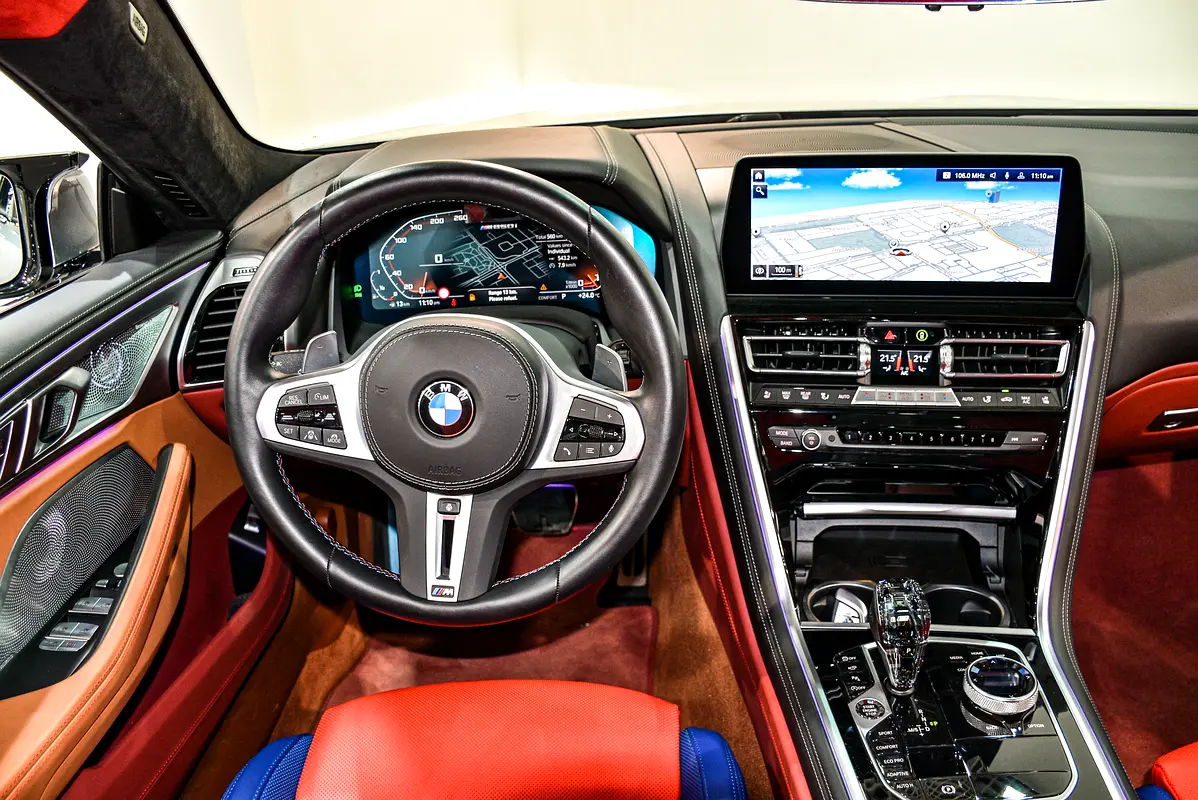 BMW 8-Series M850i xDrive Gran Coupe 2023 - photo 8 - Import Émirats | International Cars
