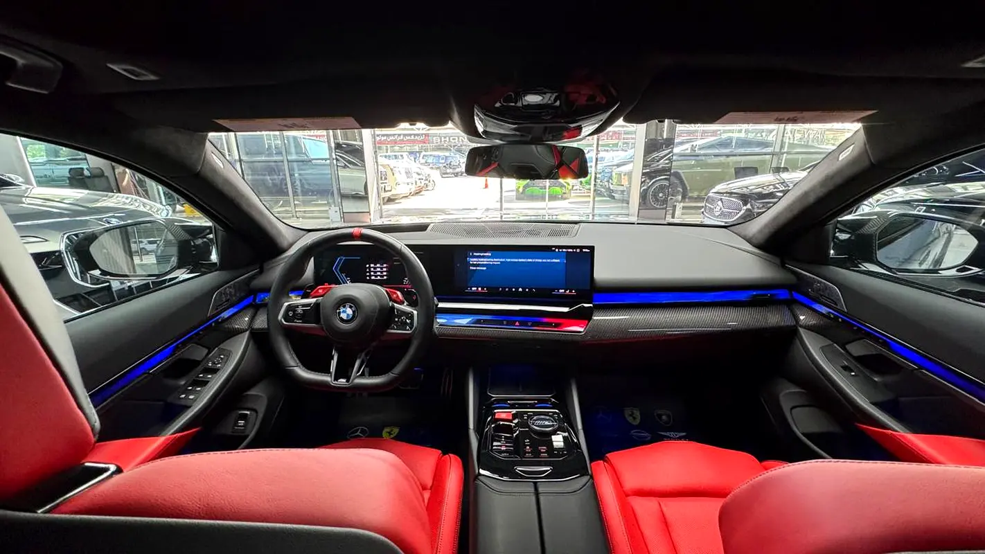 BMW M5 M5 Competition 2025 - photo 2 - Import Émirats | International Cars