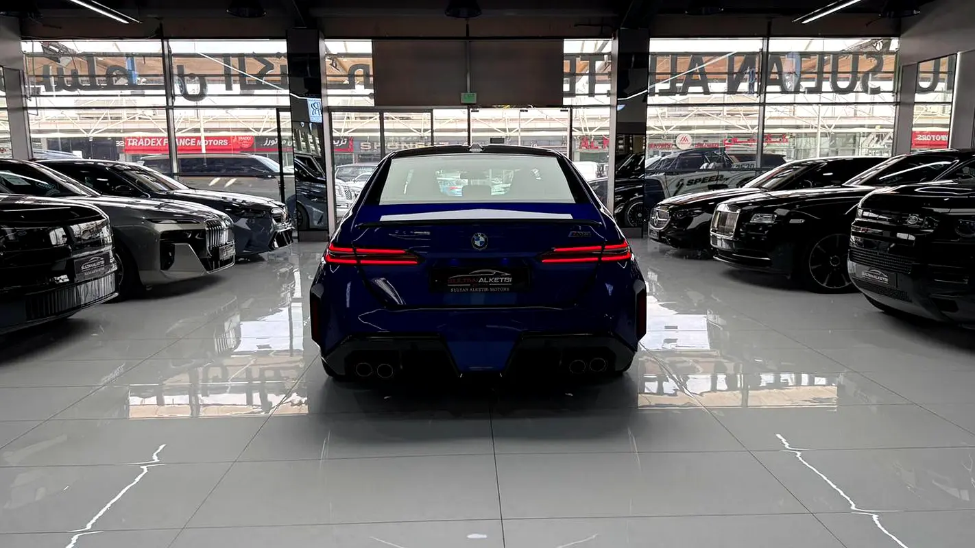 BMW M5 M5 Competition 2026 - photo 5 - Import Émirats | International Cars