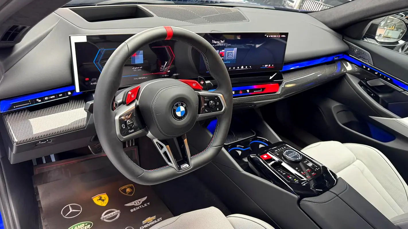 BMW M5 M5 Competition 2026 - photo 9 - Import Émirats | International Cars