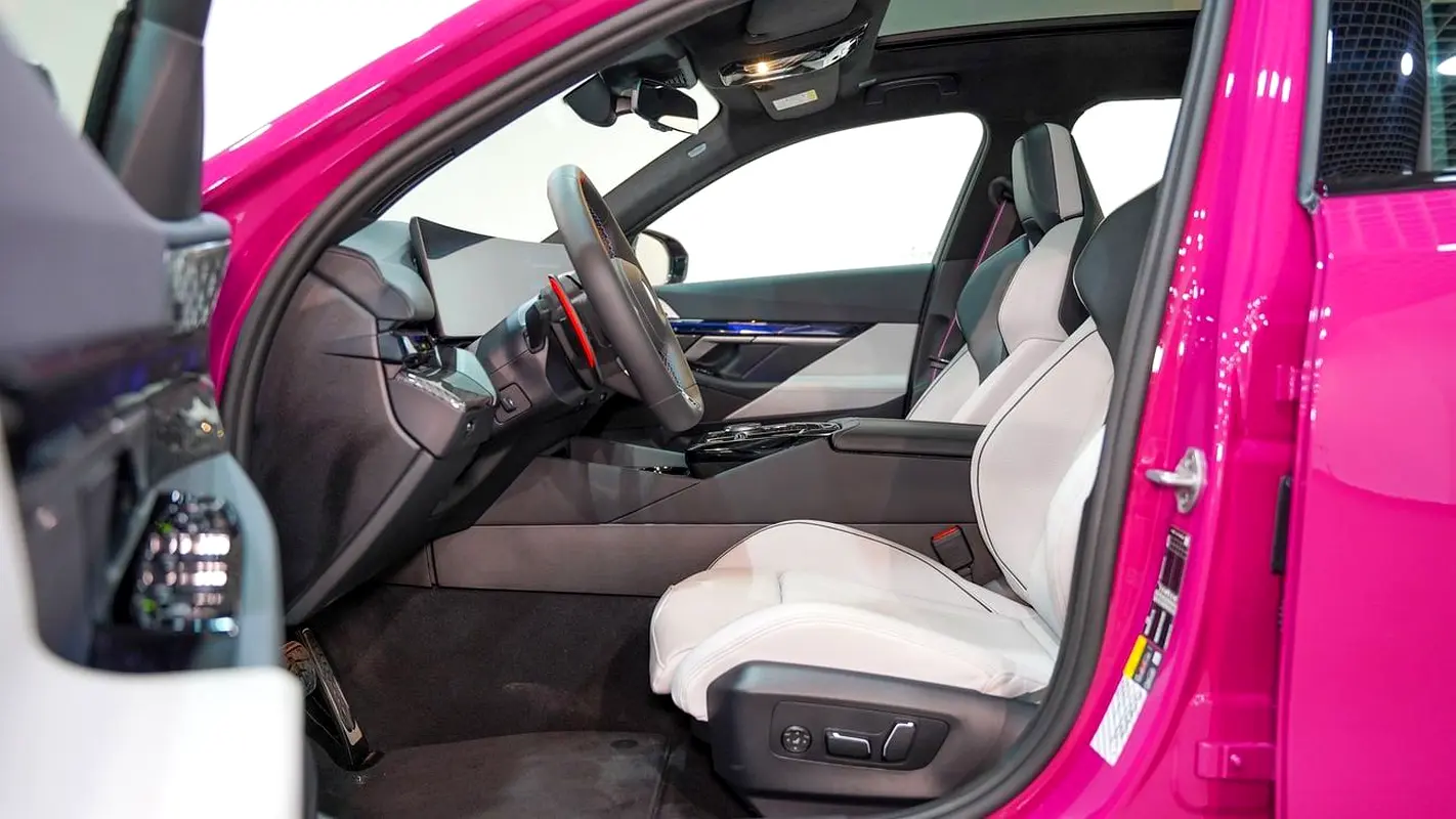 BMW M5 Other 2026 - photo 7 - Import Émirats | International Cars