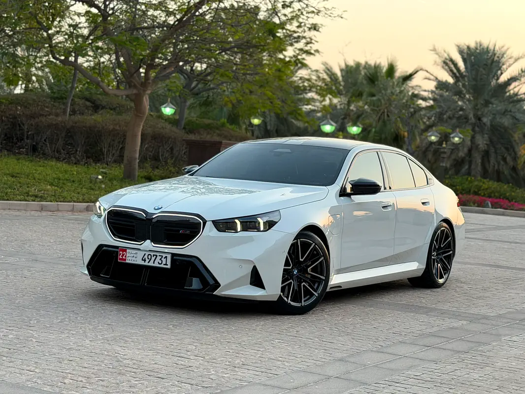 BMW M5 Standard 2025