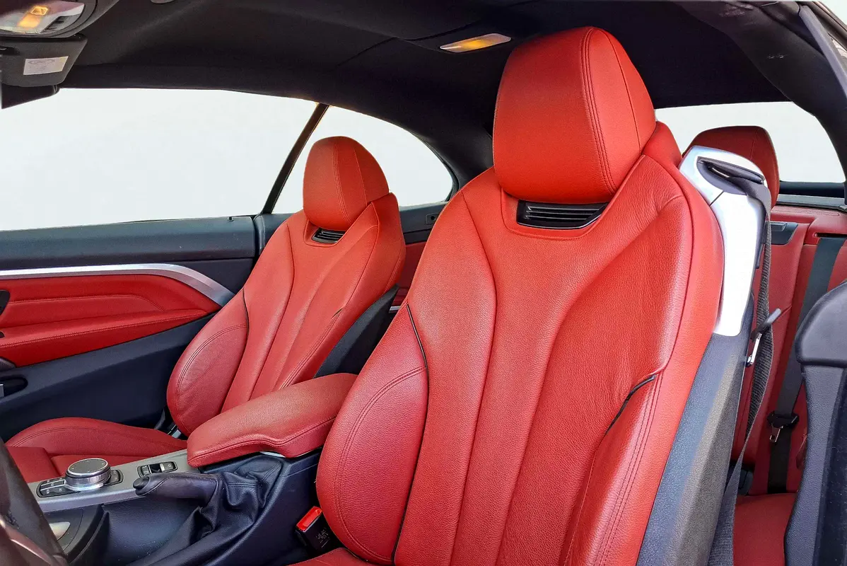 BMW 4-Series 420i Convertible 2020 - photo 12 - Import Émirats | International Cars