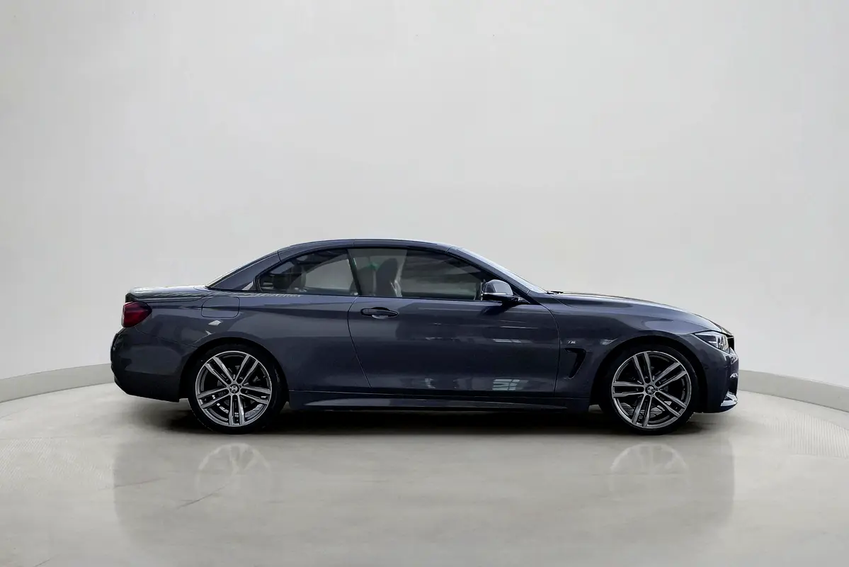 BMW 4-Series 420i Convertible 2020 - photo 4 - Import Émirats | International Cars