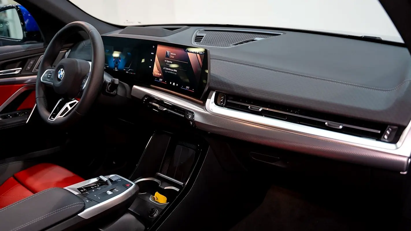 BMW X2 xDrive 20i 2026 - photo 8 - Import Émirats | International Cars