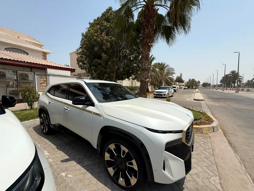 BMW XM 2023