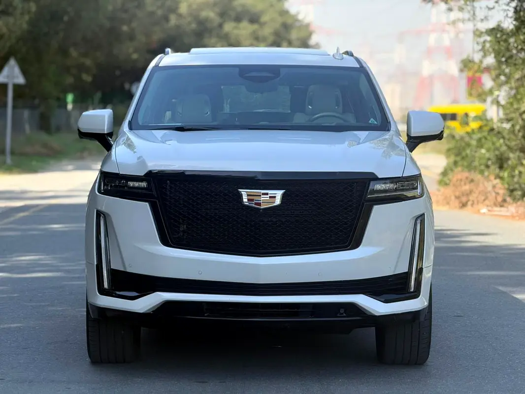 CADILLAC Escalade VIP Edition 2022
