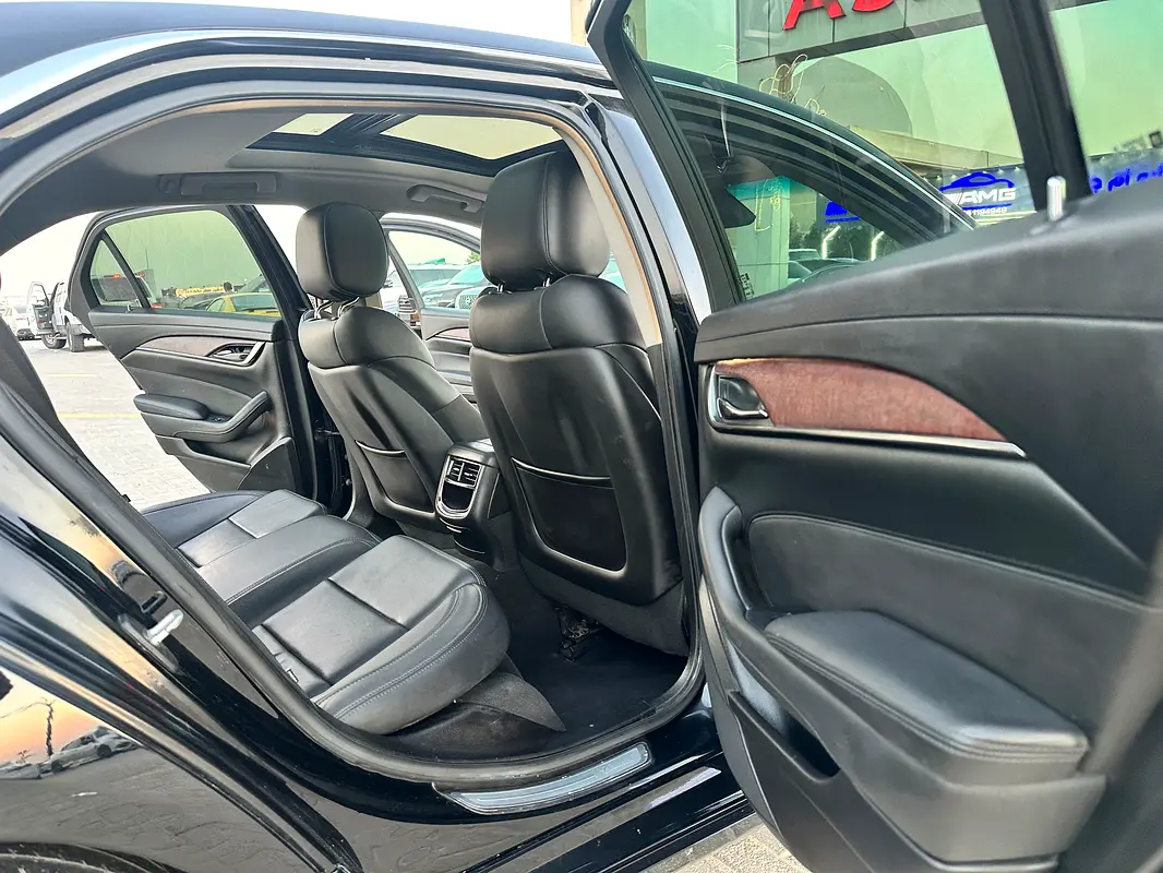 CADILLAC CTS/Catera Luxury 2017 - photo 10 - Import Émirats | International Cars